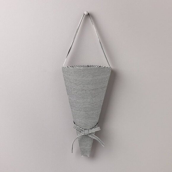 Hearth & Hand Magnolia Ticking Stripe‎ Flower Bouquet Tote Gray/Cream - Target - Picture 1 of 6